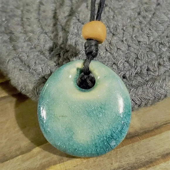 Chaozhou Porcelain Blue Pendant Terra Cotta Cotton Necklace - Picture 5 of 6